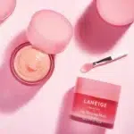 ماسک لب شب لانیج مناسب لب‌های خشک و پوسته‌پوسته